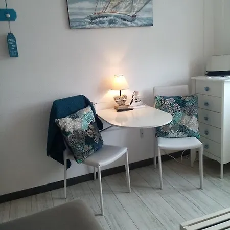 Le Petit De La Cour Normande Coeur De -1 A 2 Personnes Appartement