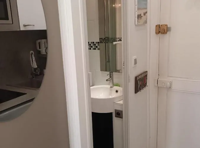 Apartament Le Petit De La Cour Normande Coeur De -1 A 2 Personnes *